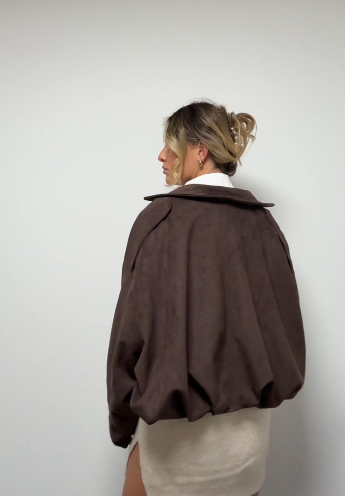 CHESTNUT VALLEY SUEDE BOMBER