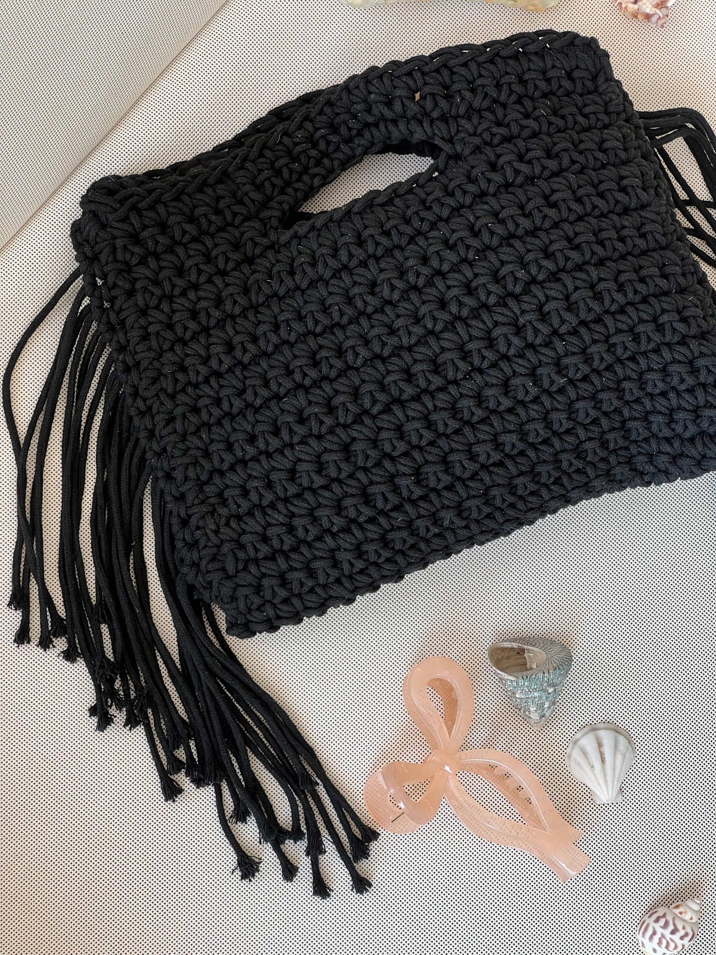 ST.JORDI Crochet Tassel Bag -Black