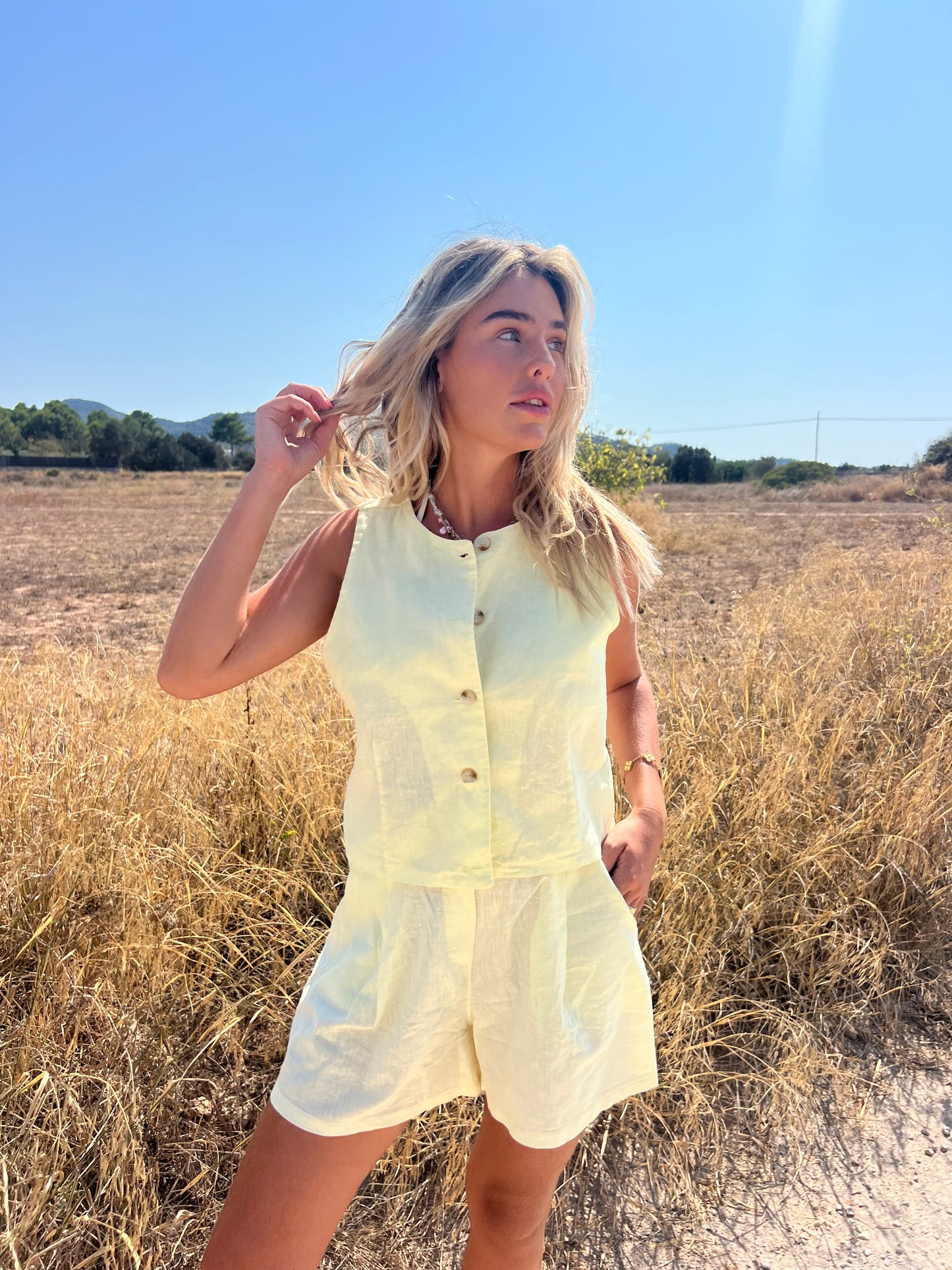 Buttermilk Linen Set