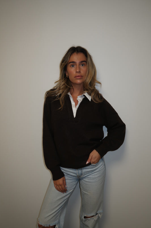 COLLARED KNIT IN BRUSHED COCOA