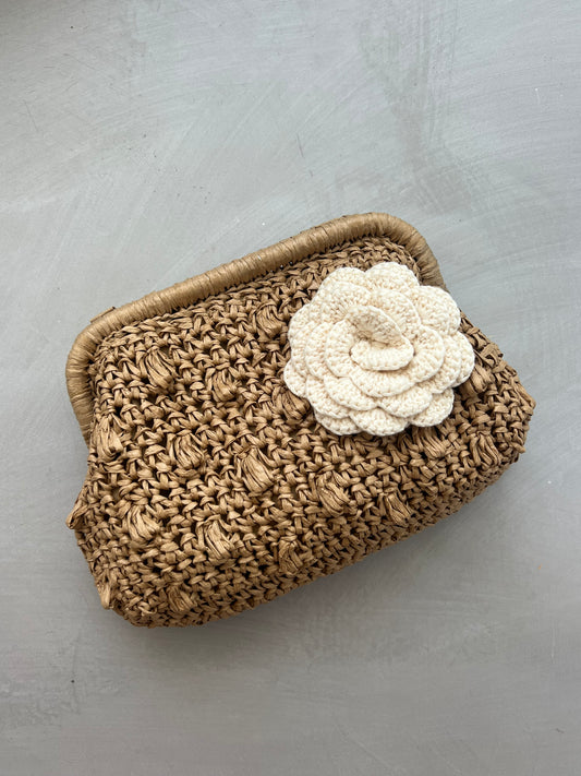 Gardenia Straw Clutch Brown