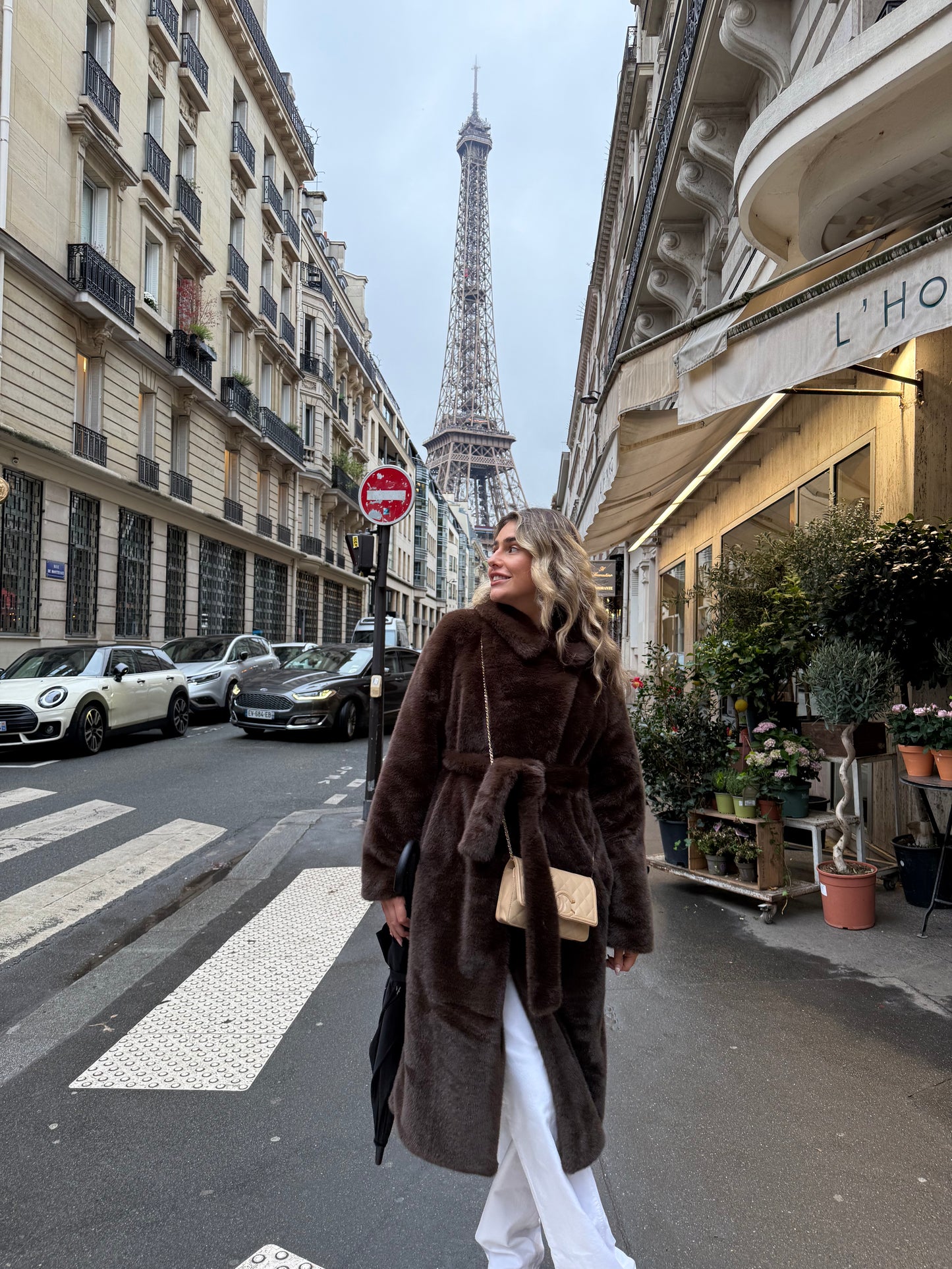 MIRABELLE LUXURY FAUX FUR IN CHOCOLATE TRUFFLE