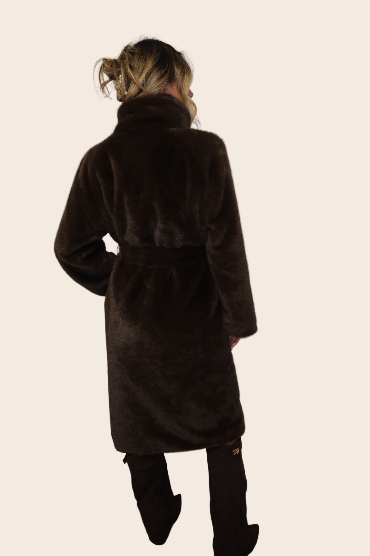 MIRABELLE LUXURY FAUX FUR IN CHOCOLATE TRUFFLE