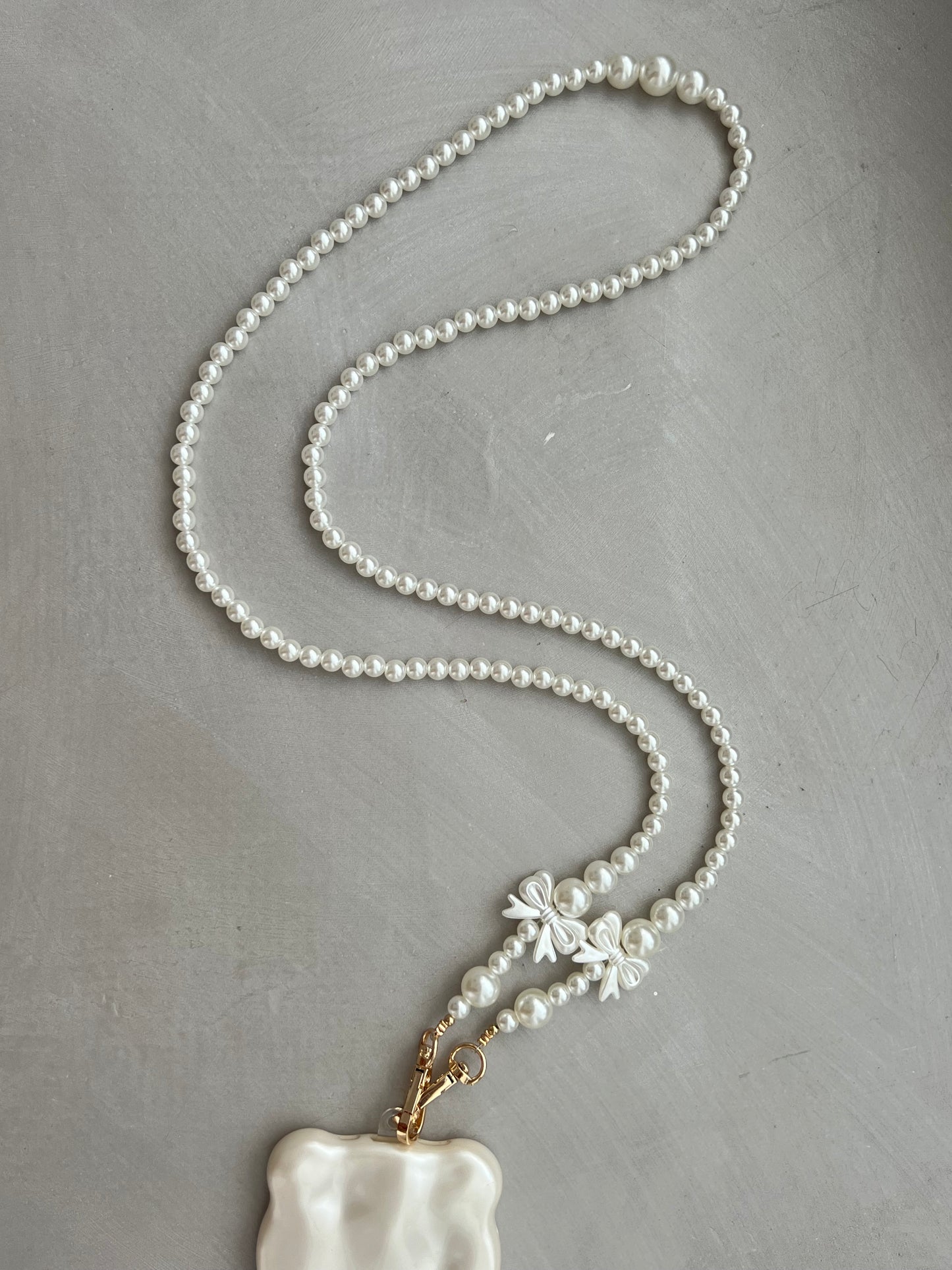 Guardian Angel Phone Chain -Pearl